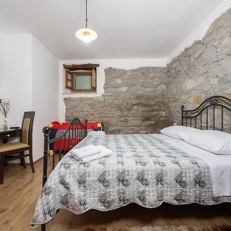 Denis Village In Istria For 28 People Pet Friendly Complex Of 4 Stone * Buzet