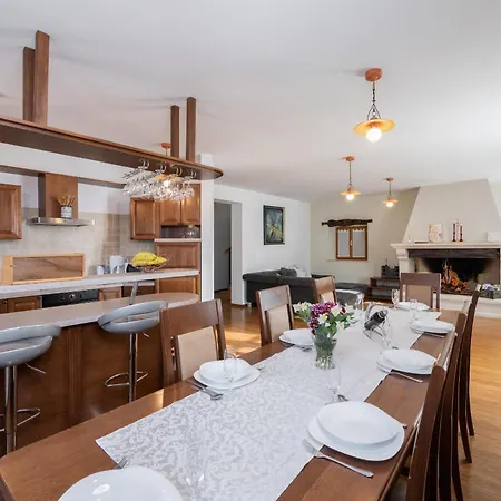 Denis Village In Istria For 28 People Pet Friendly Complex Of 4 Stone Vila