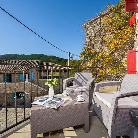 Denis Village In Istria For 28 People Pet Friendly Complex Of 4 Stone * Buzet