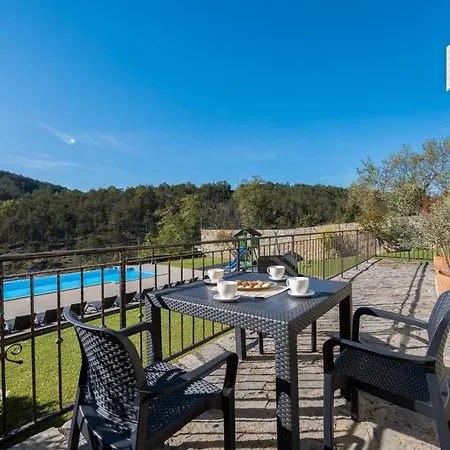 Villa Denis Village In Istria For 28 People Pet Friendly Complex Of 4 Stone *